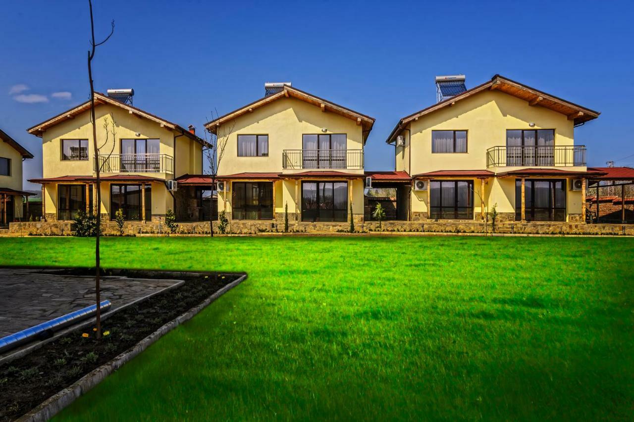 Alex Village Shkorpilovtsi Exterior foto